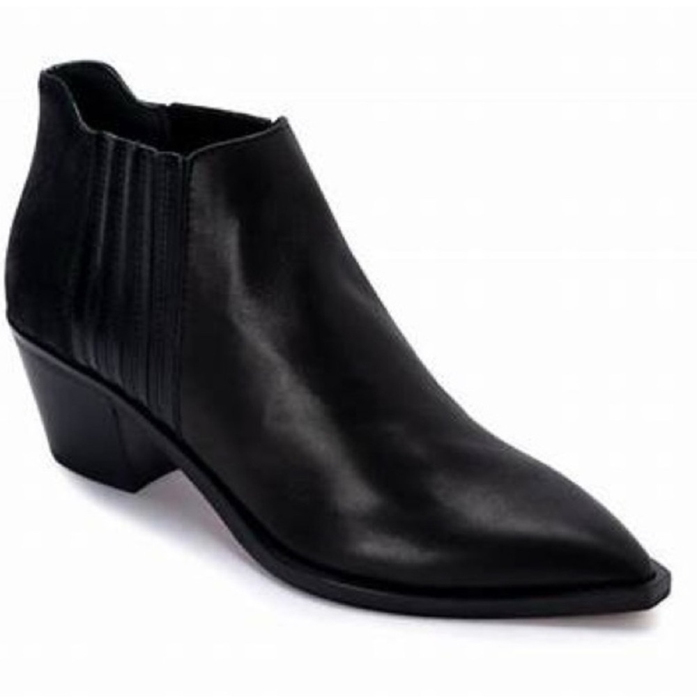Dolce Vita Black Ankle Booties